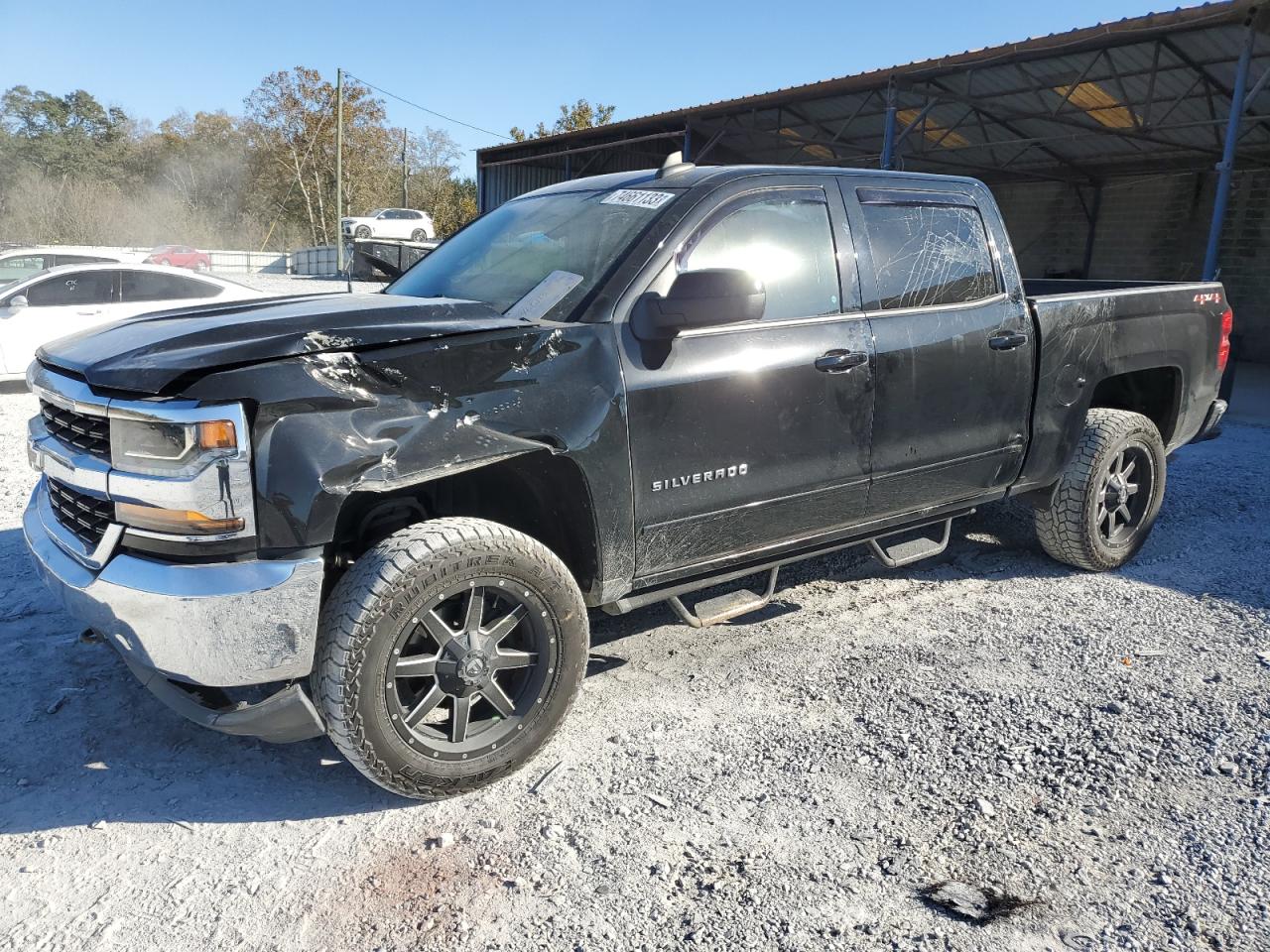 Obraz 1 z 2018 CHEVROLET SILVERADO K1500 LT 2018 z VIN 3GCUKREC8JG192252