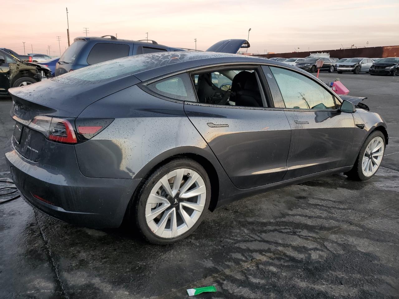 Obraz 3 z 2022 TESLA MODEL 3  2022 z VIN 5YJ3E1EB1NF144423