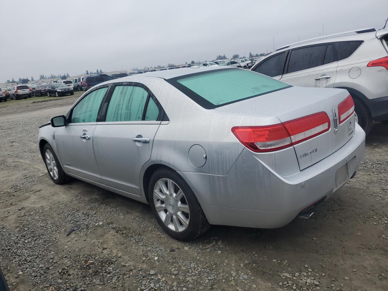 Изображение 2 2012 LINCOLN MKZ HYBRID 2012 с VIN 3LNDL2L37CR820120