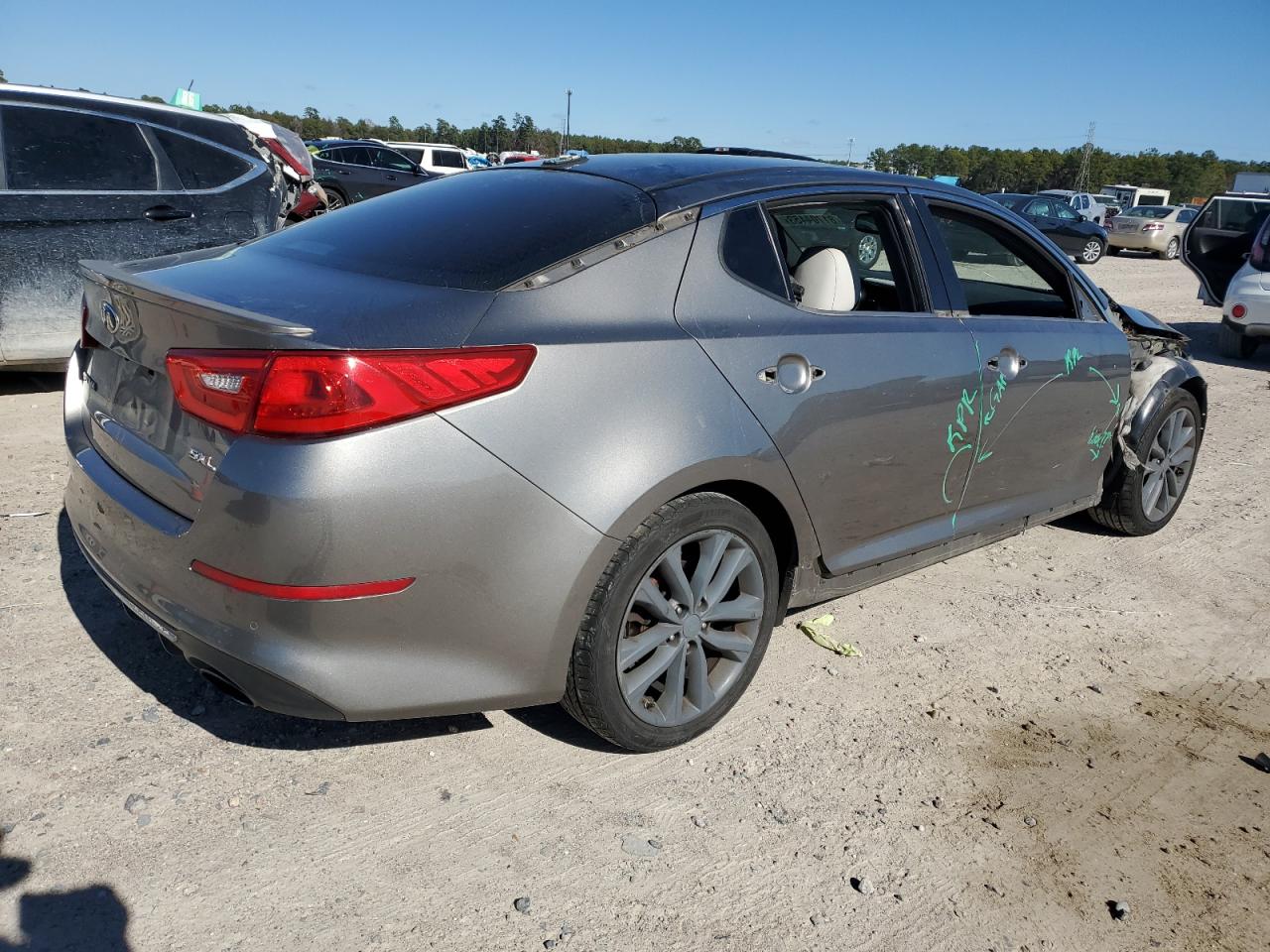 Изображение 3 2015 KIA OPTIMA SX 2015 с VIN 5XXGR4A66FG365353