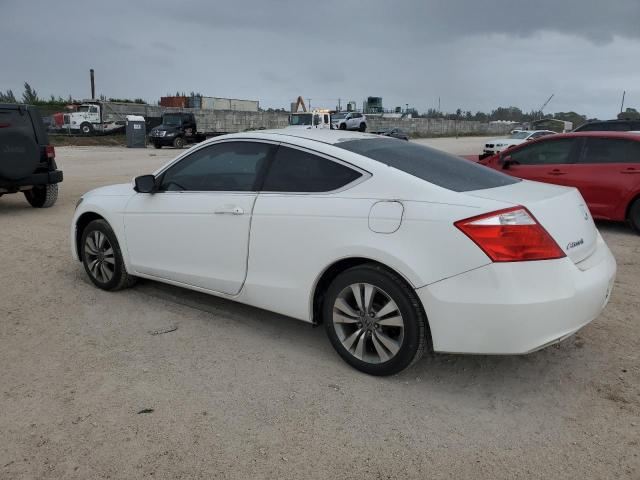 Изображение 2 2010 HONDA ACCORD LX 2010 с VIN 1HGCS1B35AA006975