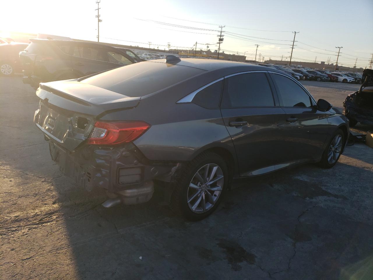 Obraz 3 z 2021 HONDA ACCORD LX 2021 z VIN 1HGCV1F12MA020983