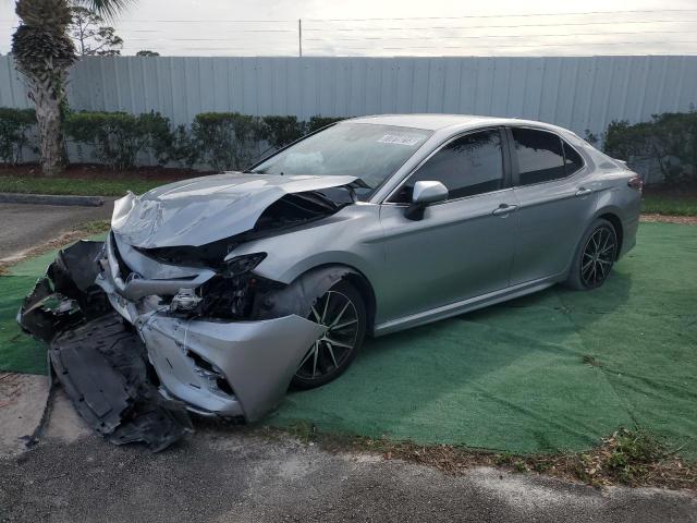 Obraz 1 z 2022 TOYOTA CAMRY SE 2022 z VIN 4T1T11AK1NU631772