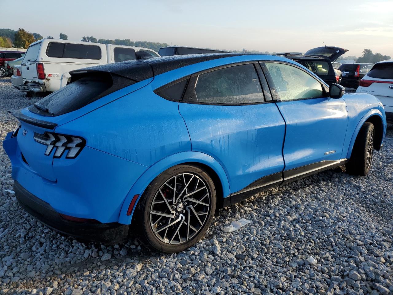 Image 3 of 2022 FORD MUSTANG MACH-E GT 2022 with VIN 3FMTK4SX7NMA30606