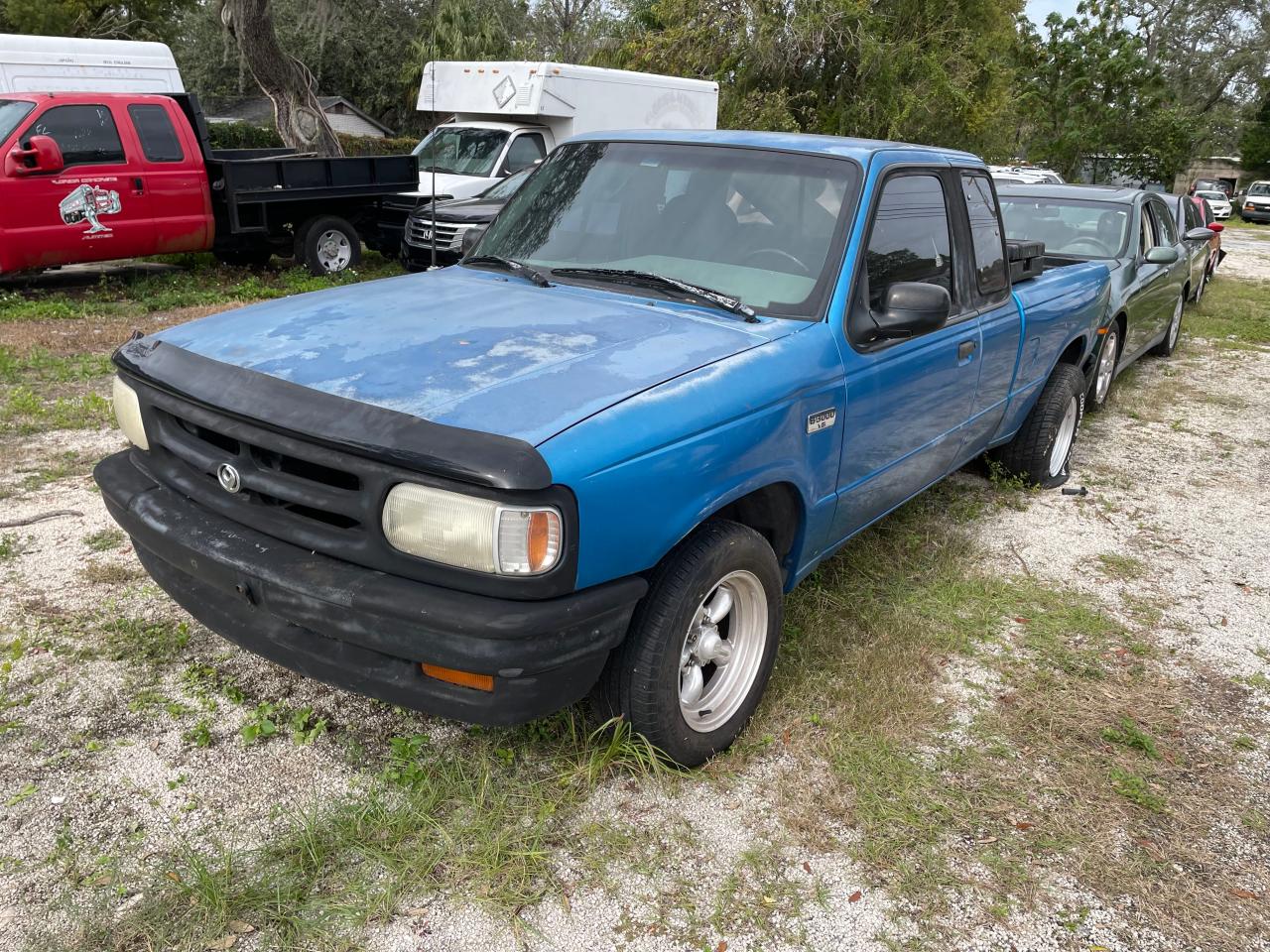 Image 2 of 1994 MAZDA B3000 CAB PLUS 1994 with VIN 4F4CR16U7RTM55983