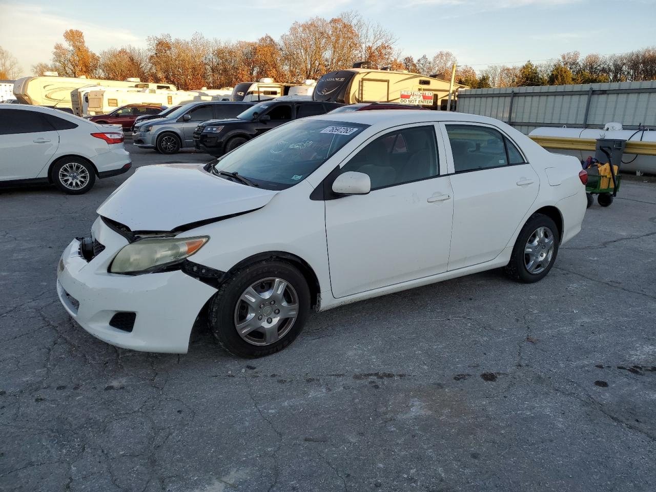 Obraz 1 z 2009 TOYOTA COROLLA BASE 2009 z VIN JTDBL40E699094493