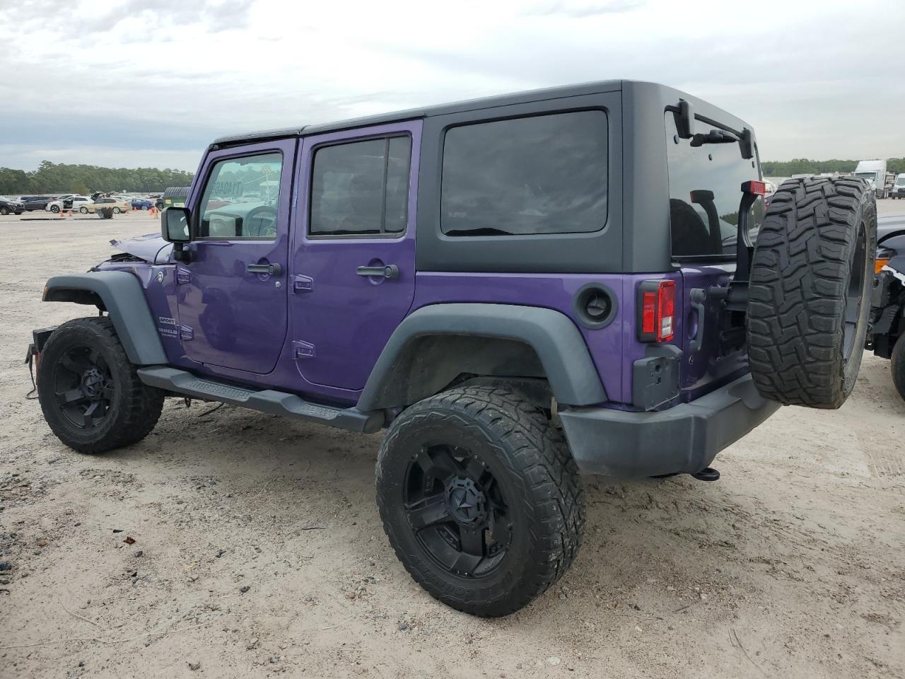 Obraz 2 z Jeep Wrangler Unlimited Sport 2017 z VIN 1C4BJWDG3HL677957