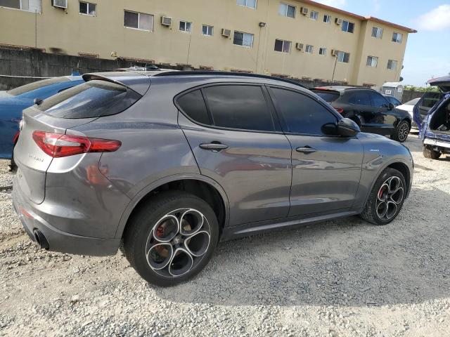 Image 3 of 2022 ALFA ROMEO STELVIO TI 2022 with VIN ZASPAKBN0N7D38083