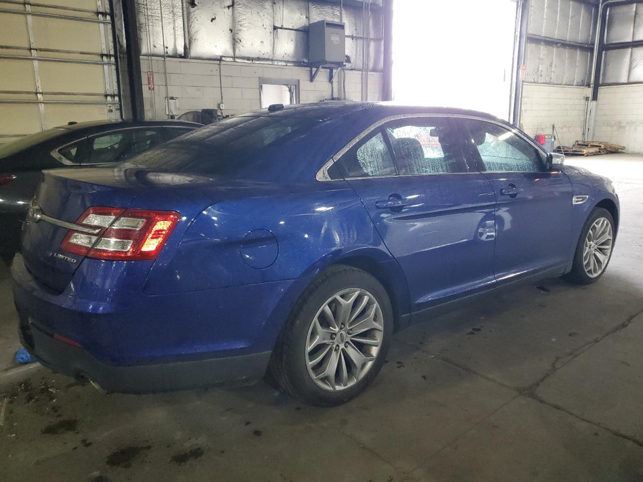 Obraz 3 z 2015 FORD TAURUS LIMITED 2015 z VIN 1FAHP2F89FG114401