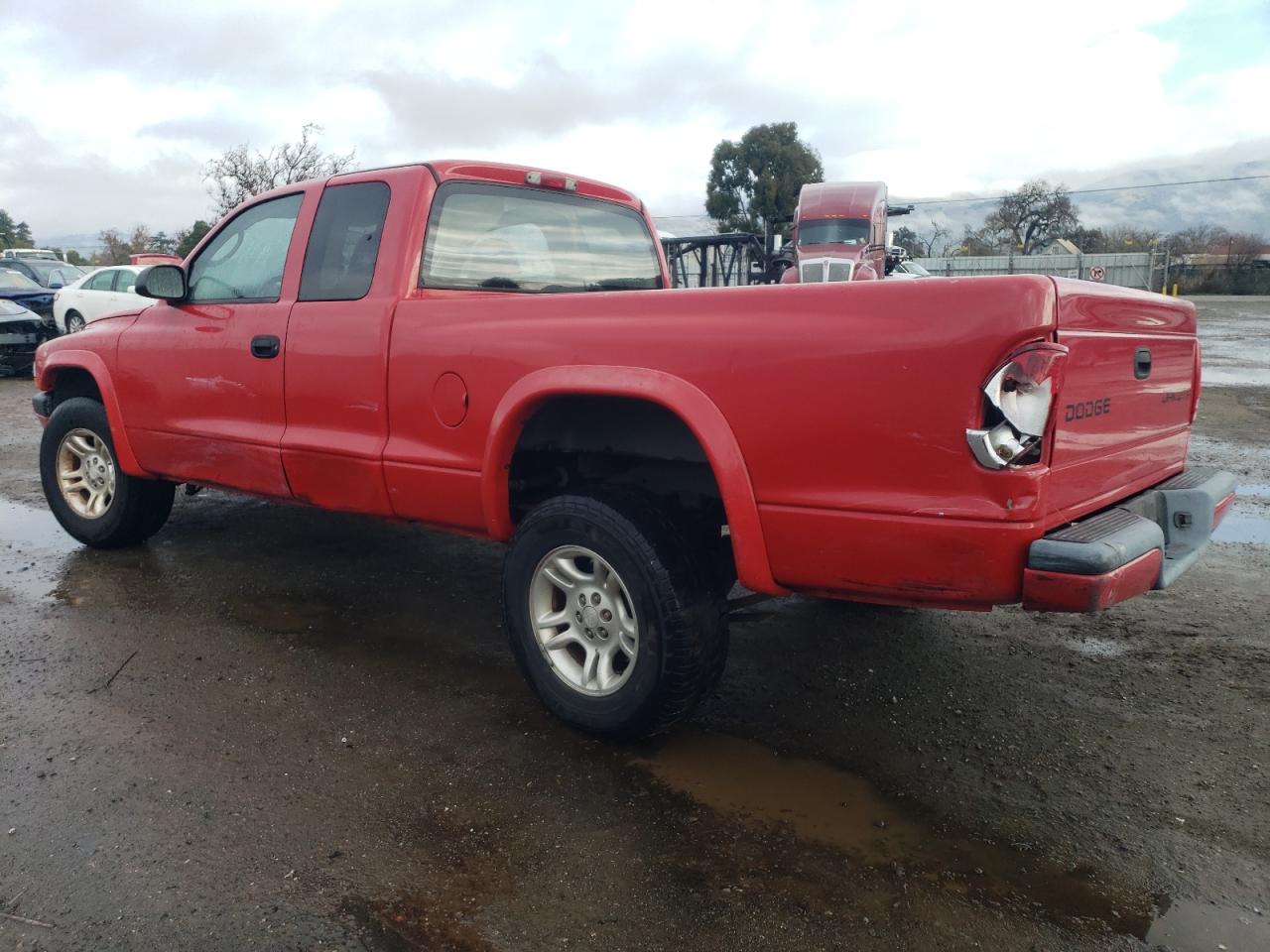 Image 2 of 2004 DODGE DAKOTA SPORT 2004 with VIN 1D7GL32K64S748628
