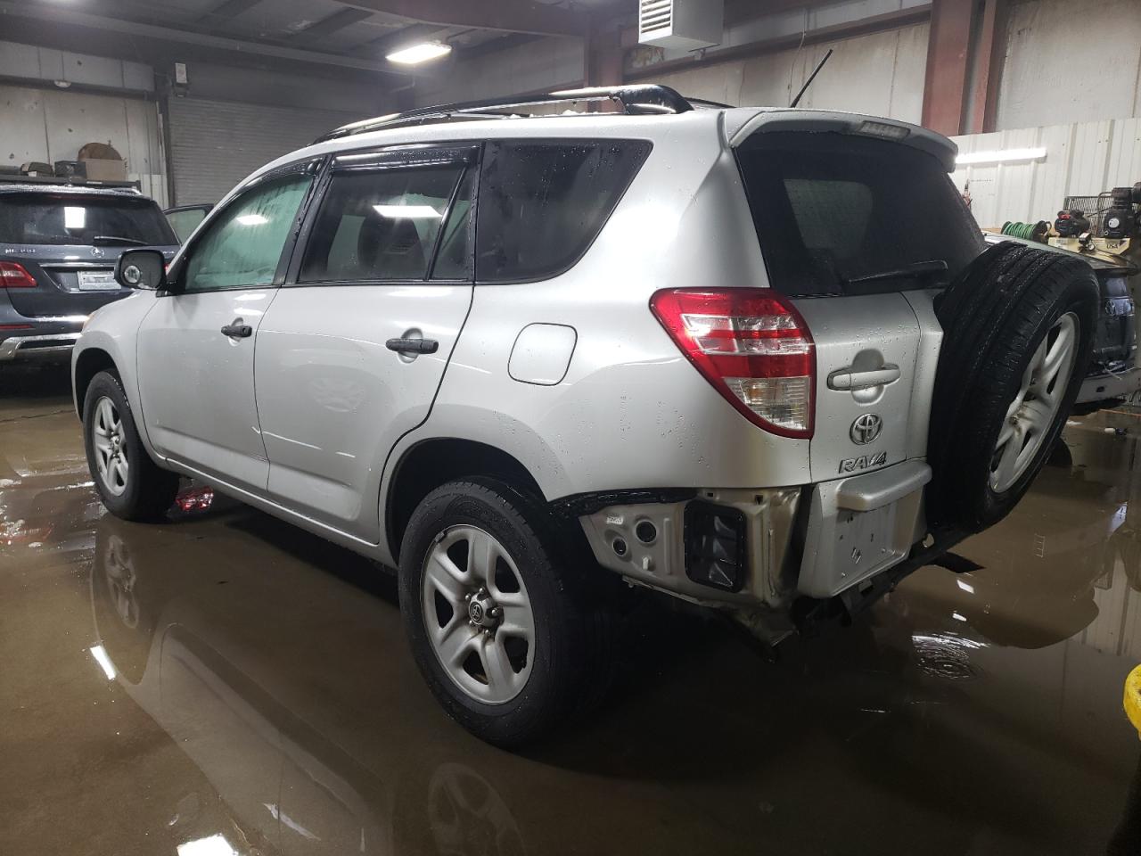 Image 2 of 2011 TOYOTA RAV4  2011 with VIN 2T3BF4DV5BW149703