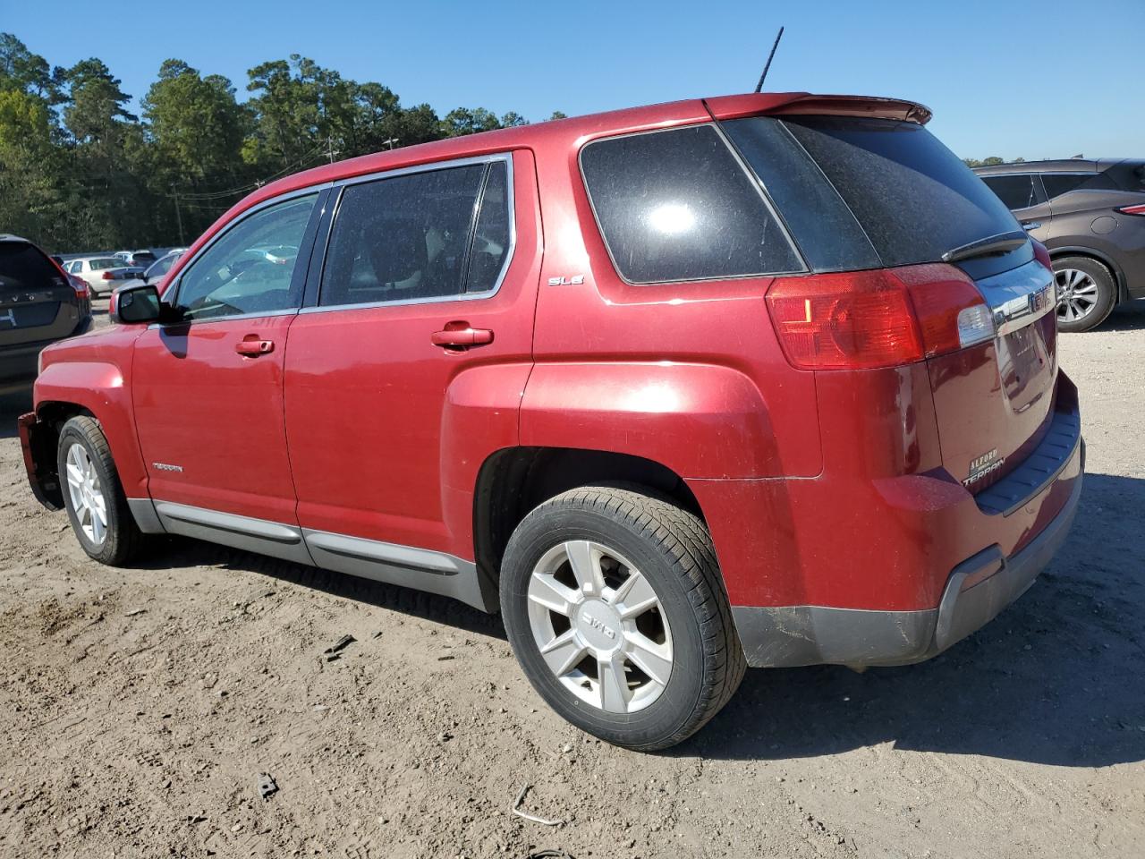 Image 2 of 2013 GMC TERRAIN SLE 2013 with VIN 2GKALMEK4D6403607
