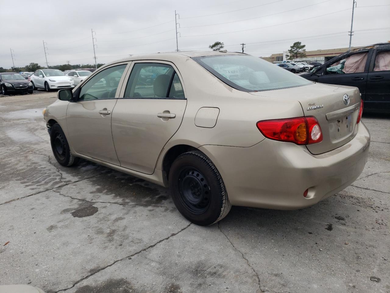 Image 2 of 2010 TOYOTA COROLLA BASE 2010 with VIN 2T1BU4EEXAC288092