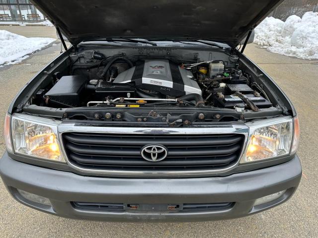 2002 TOYOTA LAND CRUISER  2002 image