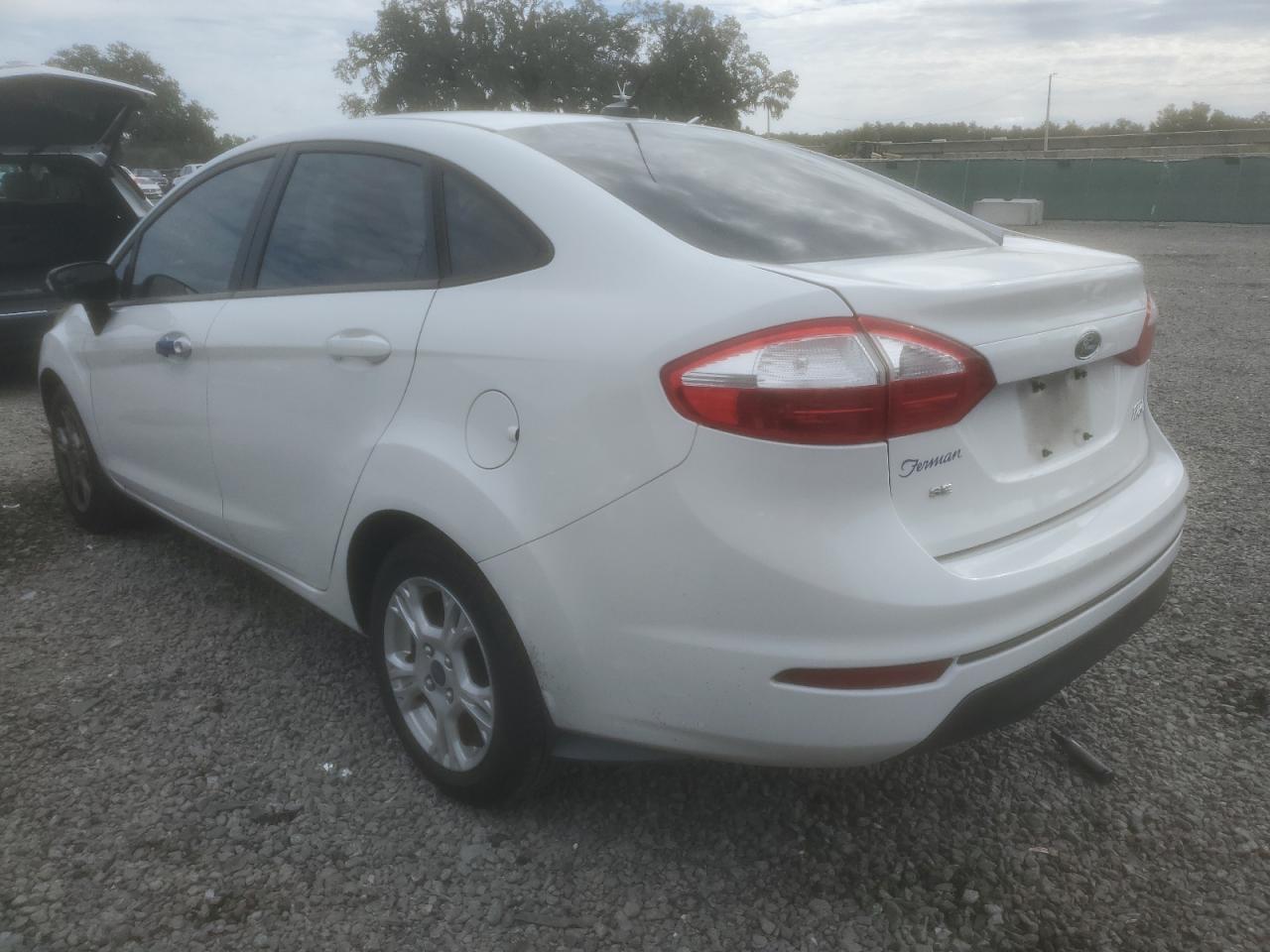 Obraz 2 z 2016 FORD FIESTA SE 2016 z VIN 3FADP4BJ2GM189385