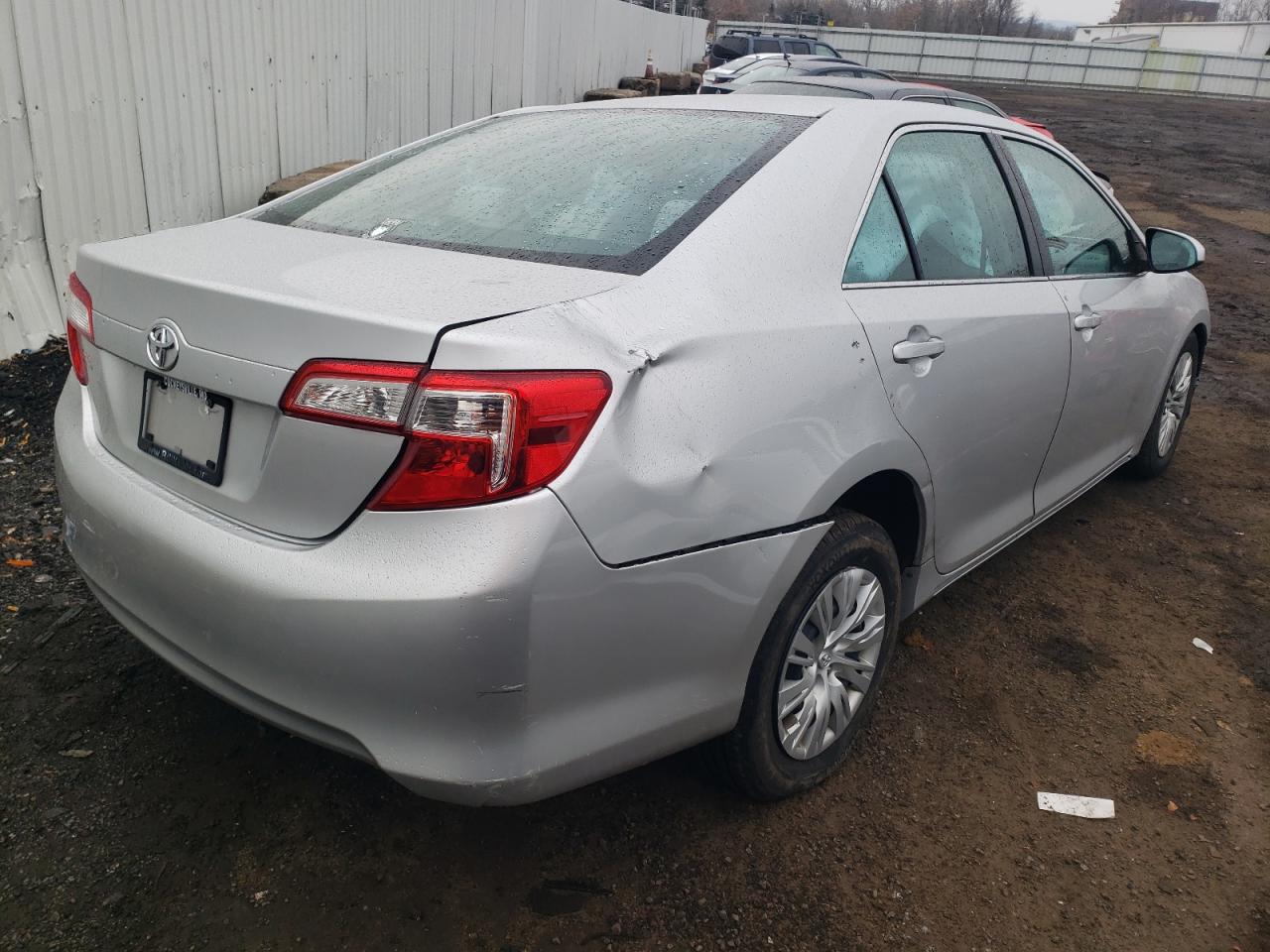 Obraz 3 z 2013 TOYOTA CAMRY L 2013 z VIN 4T4BF1FK1DR330736