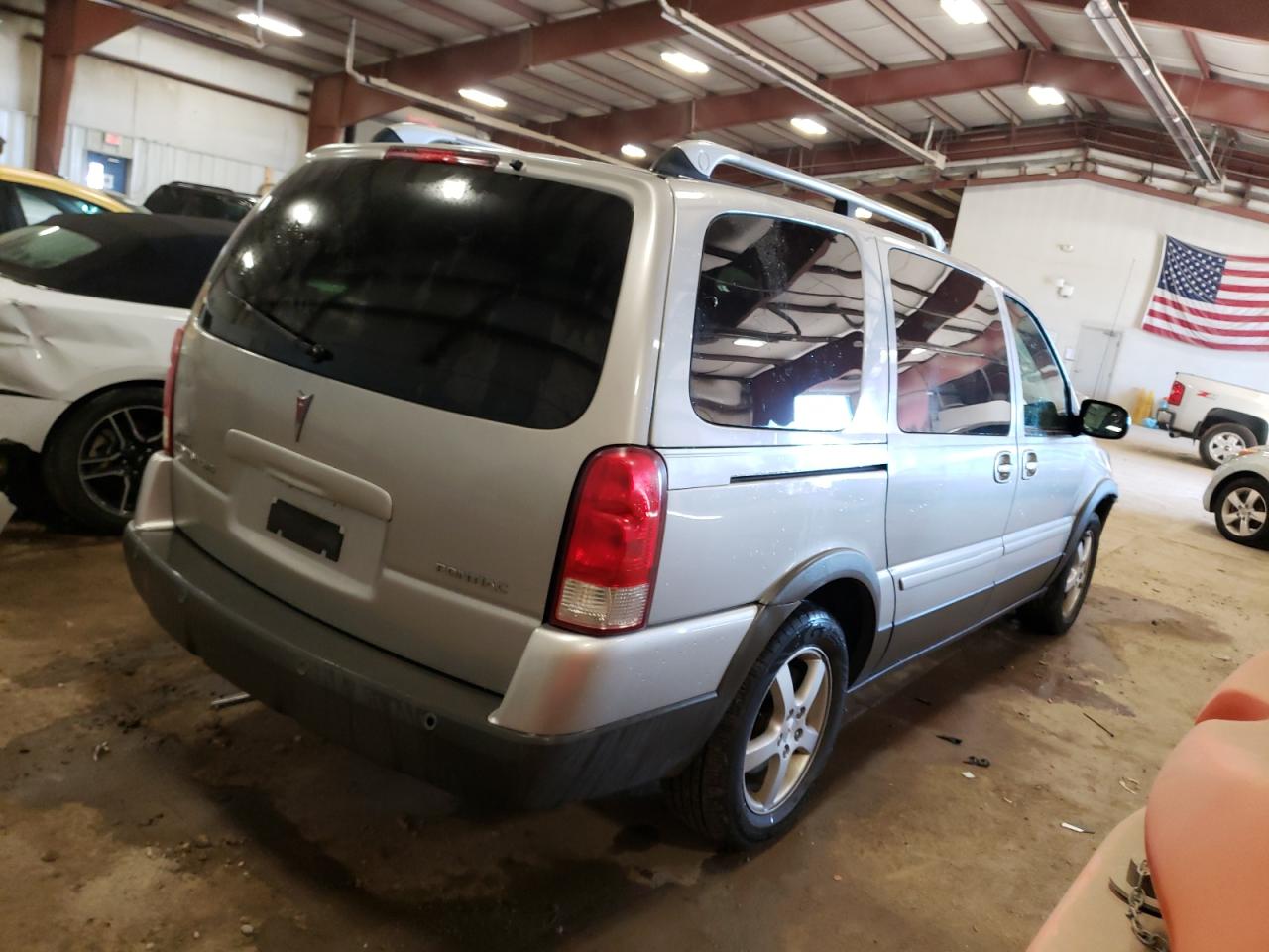 Image 3 of 2005 PONTIAC MONTANA SV6 2005 with VIN 1GMDV33L65D191249