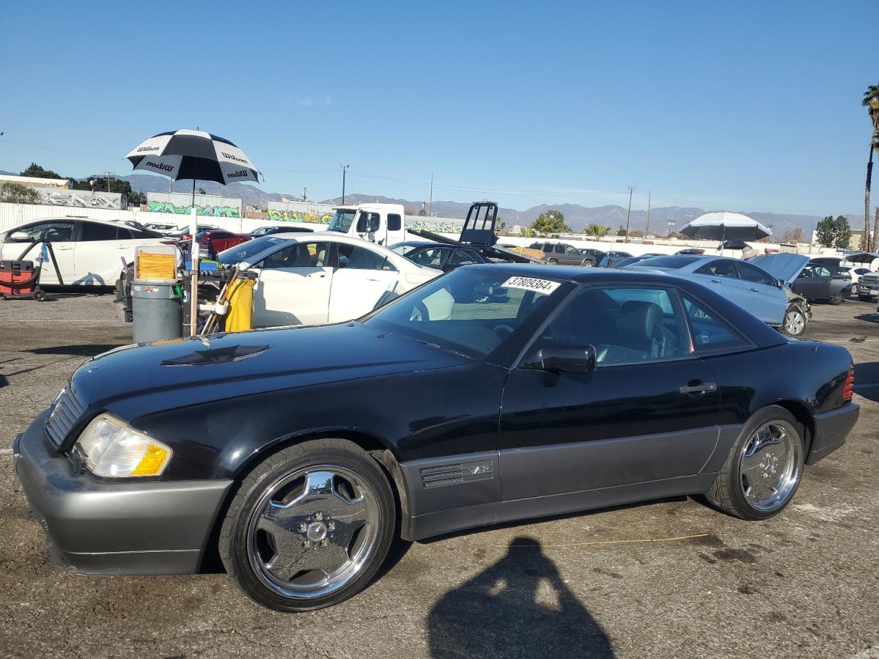 Image 1 of 1995 MERCEDES-BENZ SL 600 1995 with VIN WDBFA76E5SF120118