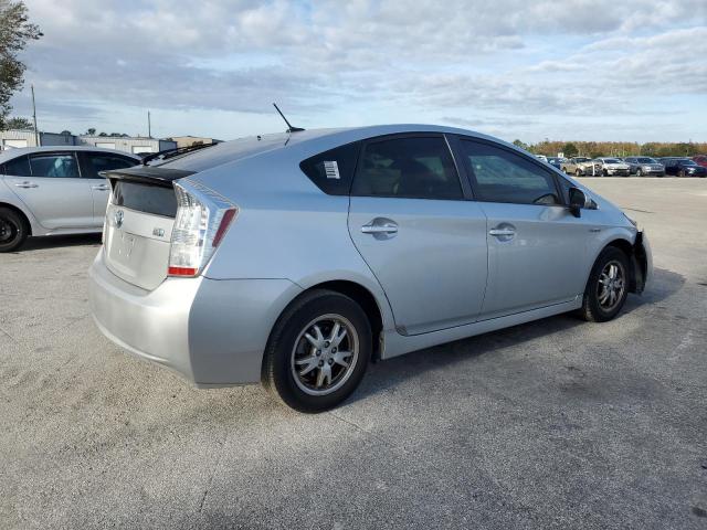 Image 3 of 2010 TOYOTA PRIUS  2010 with VIN JTDKN3DU3A1029271