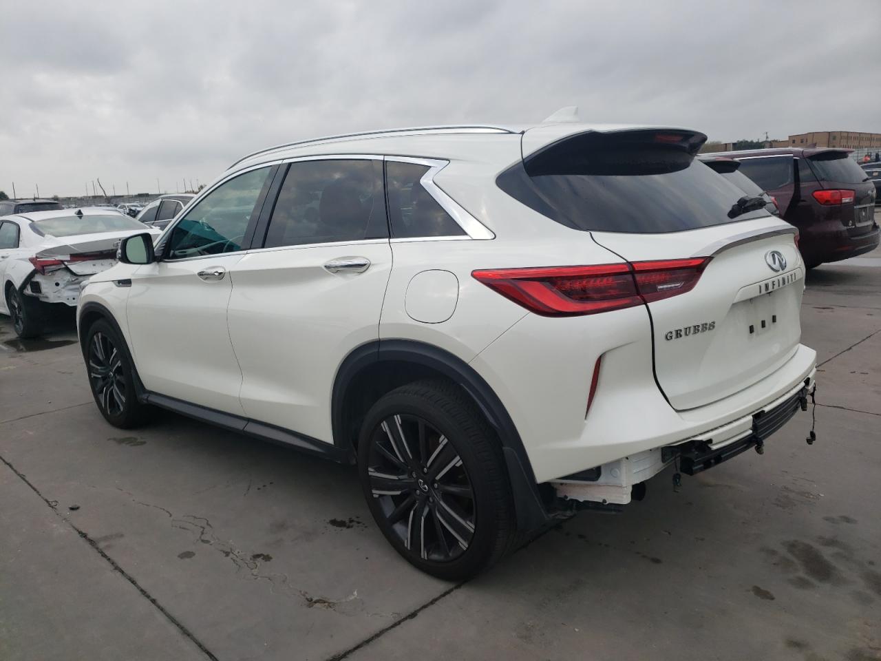 Изображение 2 2021 INFINITI QX50 LUXE 2021 с VIN 3PCAJ5BA1MF106579