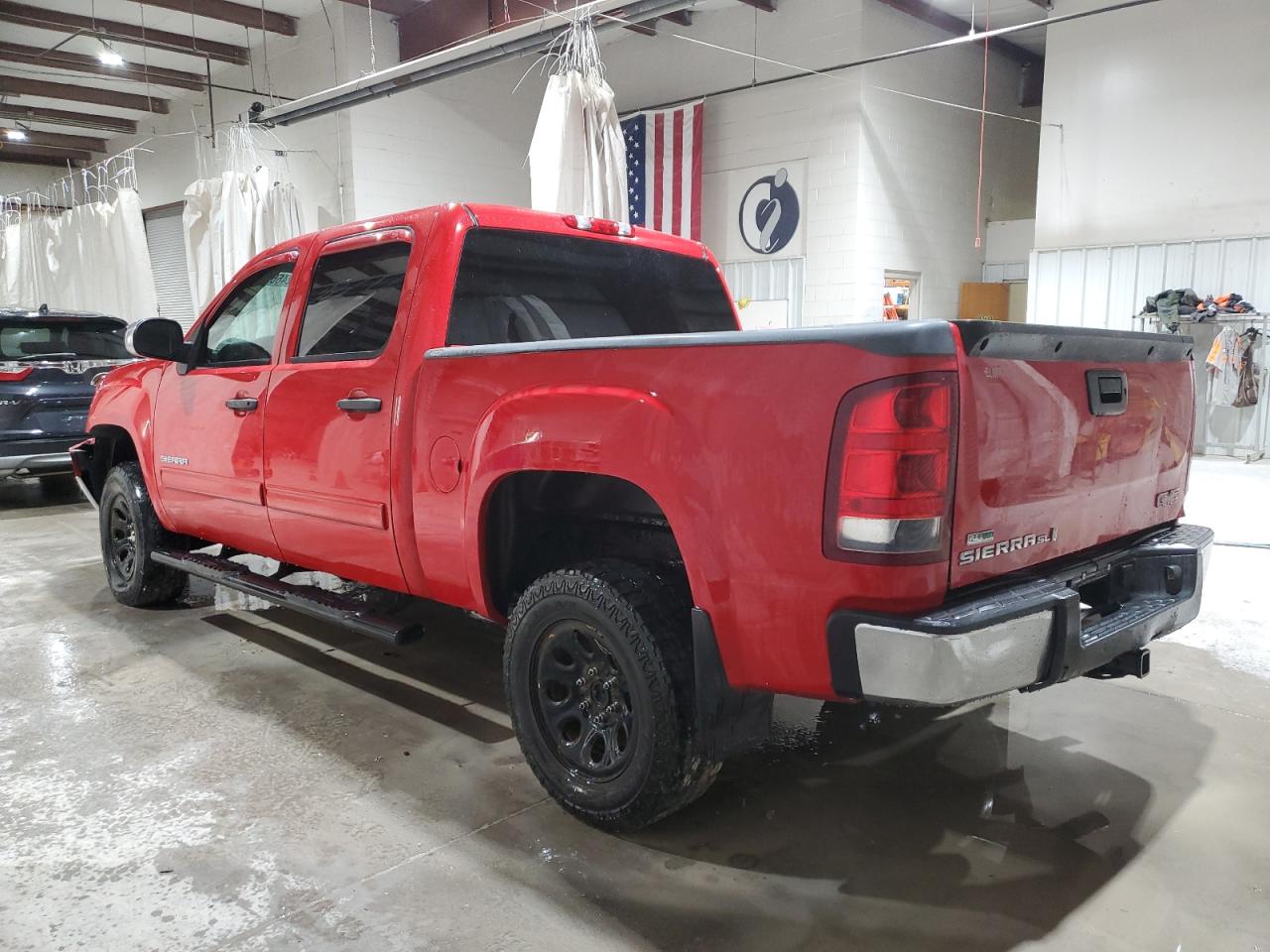 Image 2 of 2011 GMC SIERRA K1500 SLE 2011 with VIN 3GTP2VE36BG366875