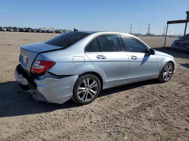 Image 3 of 2013 MERCEDES-BENZ C 250 2013 with VIN WDDGF4HB6DR243376