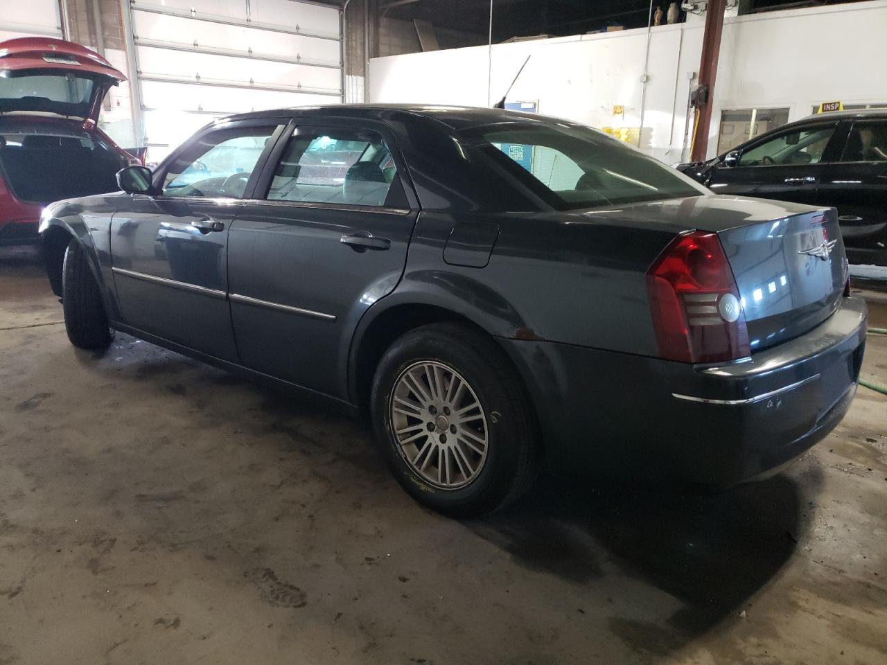 Obraz 2 z 2008 CHRYSLER 300 TOURING 2008 z VIN 2C3LA53GX8H229121