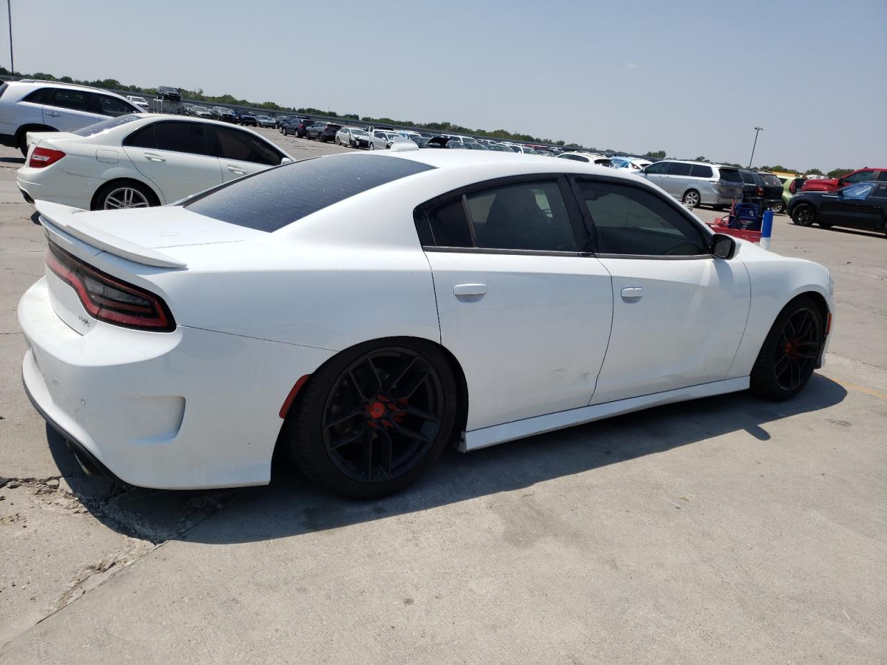 Image 3 of 2019 DODGE CHARGER R/T 2019 with VIN 2C3CDXCT4KH575205