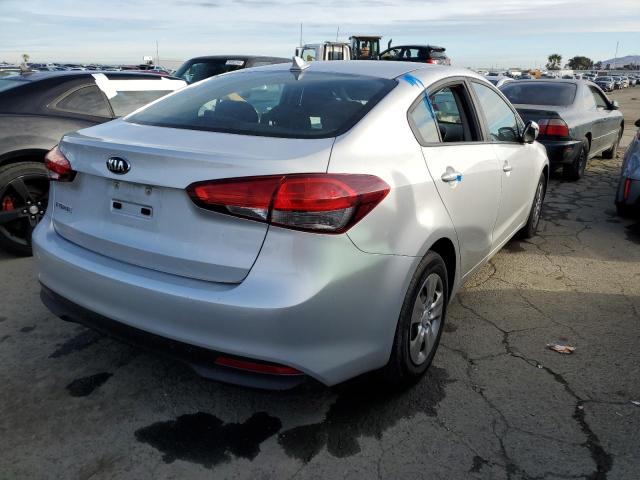 Image 3 of 2017 KIA FORTE LX 2017 with VIN 3KPFK4A75HE154147