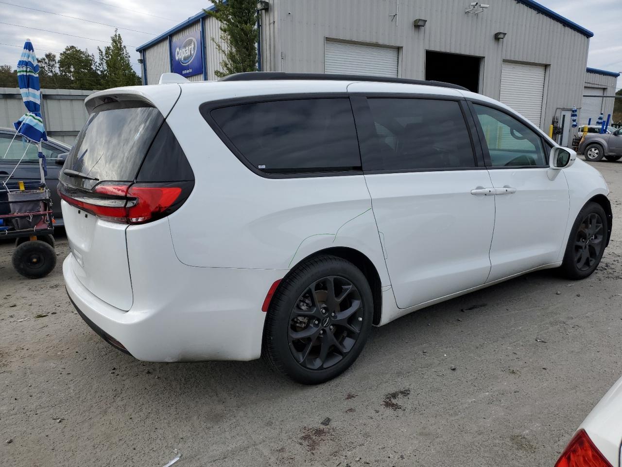 Obraz 3 z 2022 CHRYSLER PACIFICA TOURING L 2022 z VIN 2C4RC1BG4NR225758