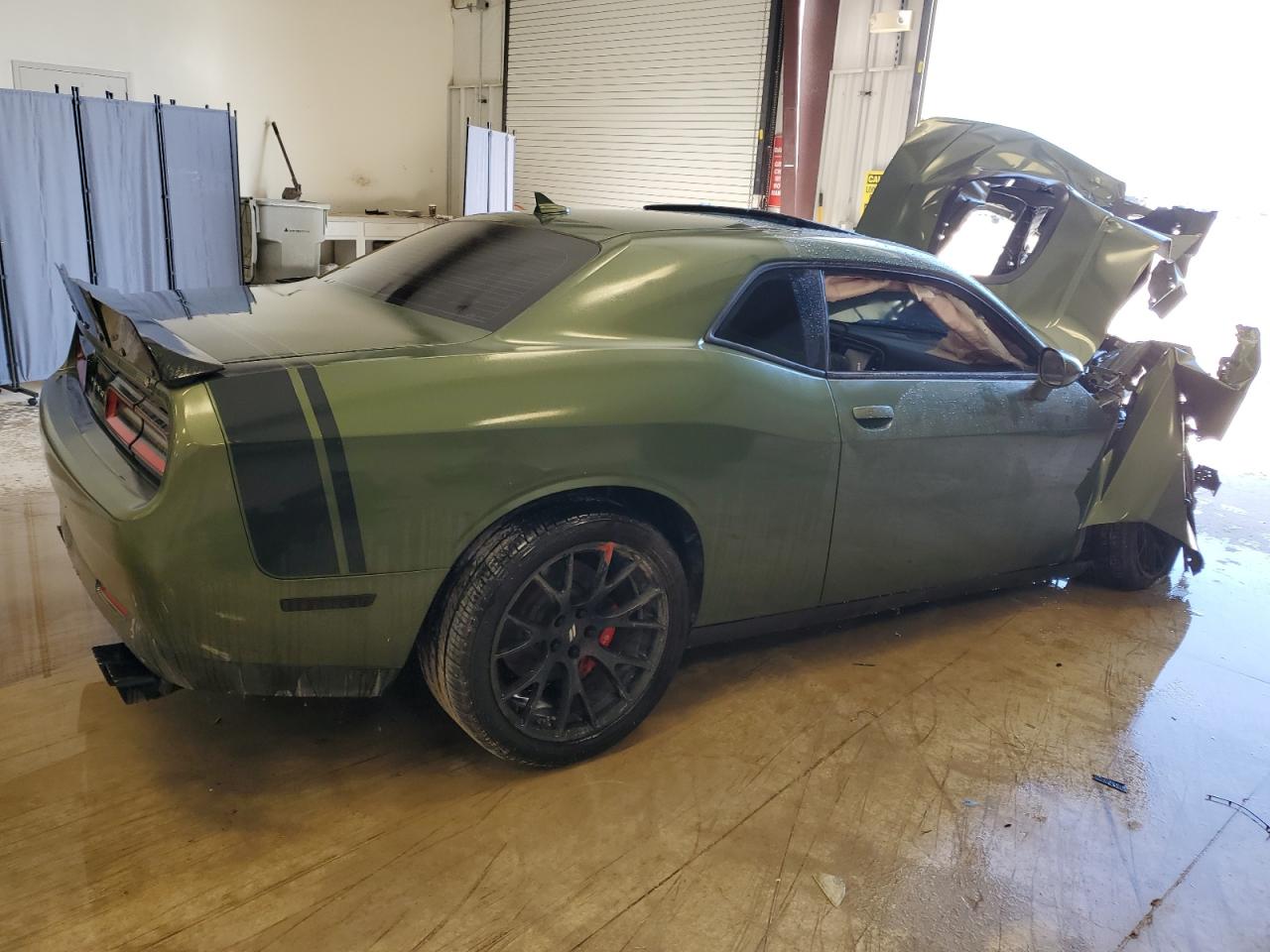 Image 3 of 2018 DODGE CHALLENGER R/T 392 2018 with VIN 2C3CDZFJ0JH168602