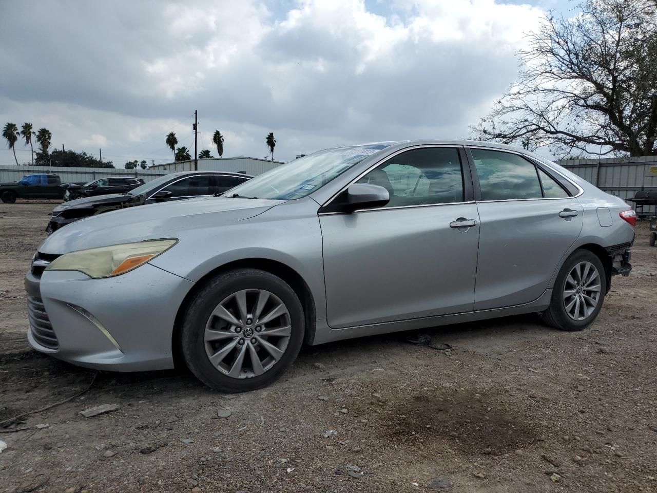 Изображение 1 2015 TOYOTA CAMRY LE 2015 с VIN 4T1BF1FK5FU931144
