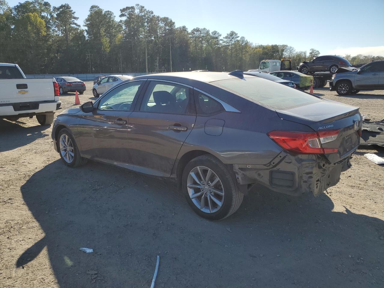 Obraz 2 z 2022 HONDA ACCORD LX 2022 z VIN 1HGCV1F15NA040470