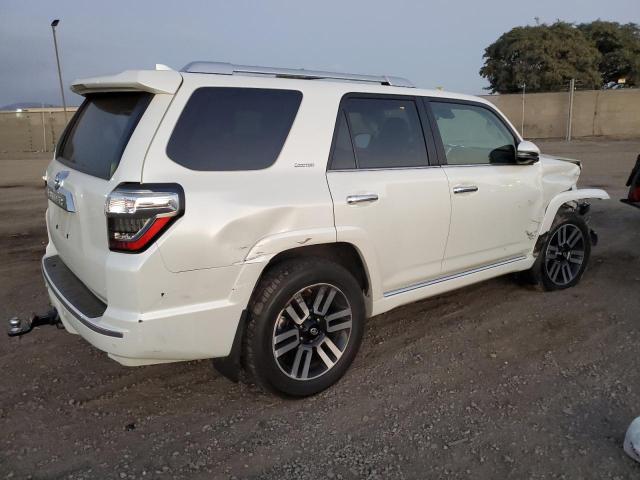 Obraz 3 z 2020 TOYOTA 4RUNNER SR5/SR5 PREMIUM 2020 z VIN JTEBU5JRXL5823304