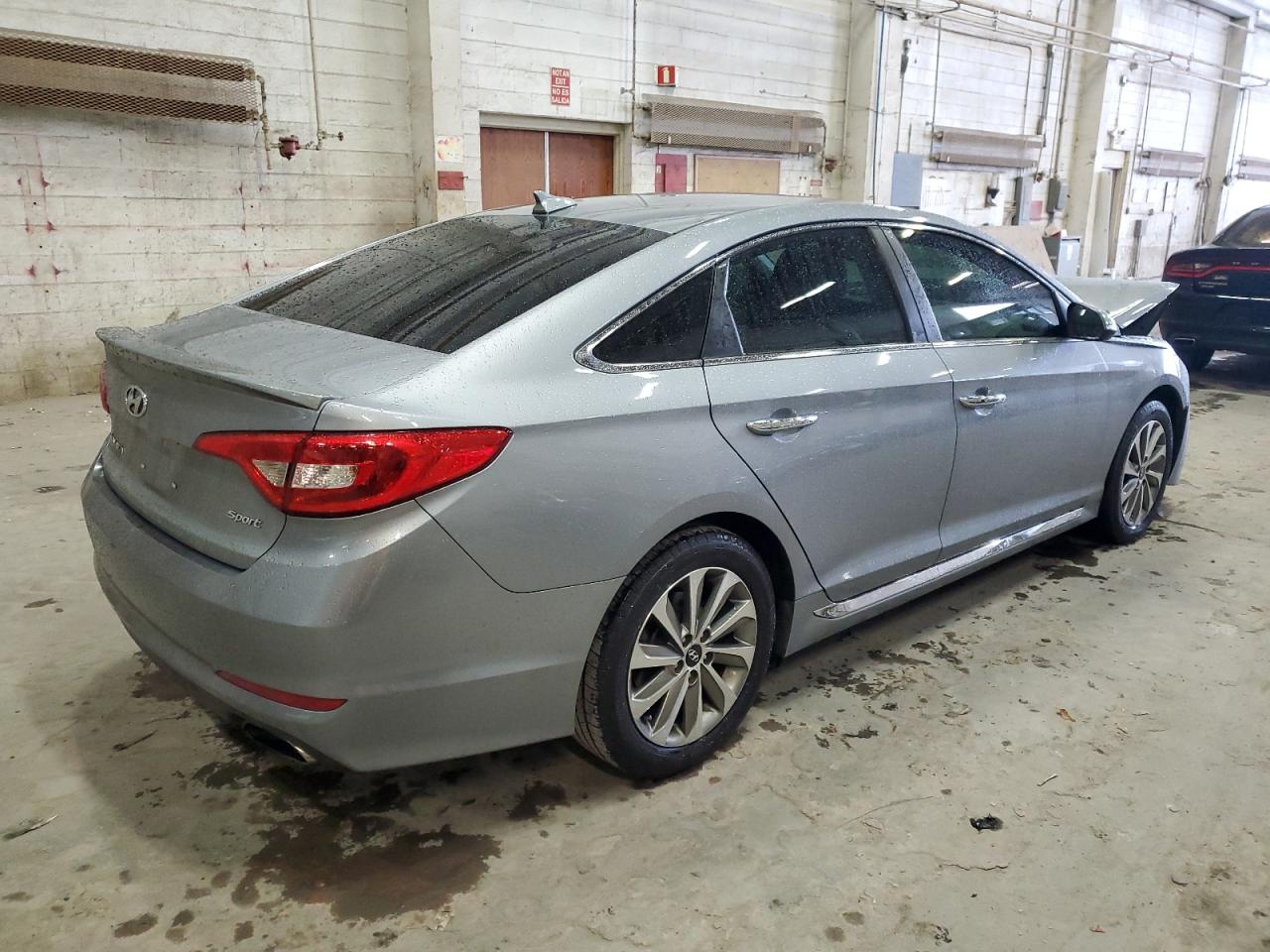 Изображение 3 2016 HYUNDAI SONATA SPORT 2016 с VIN 5NPE34AF9GH269764