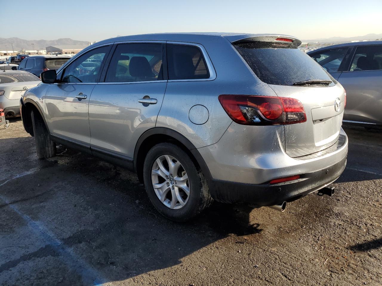Image 2 of Mazda Cx-9 Touring 2015 with VIN JM3TB2CV2F0469035