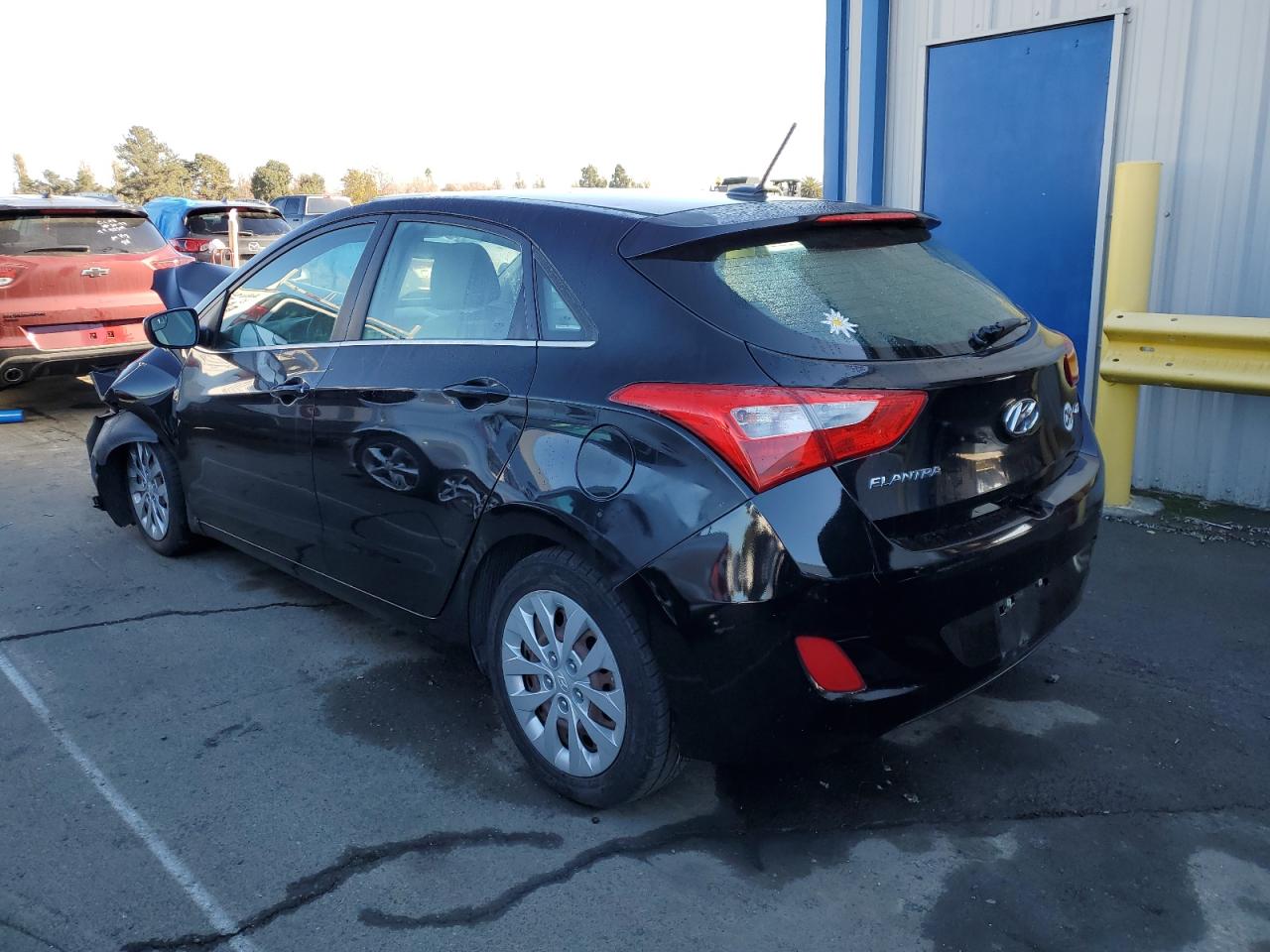 Image 2 of 2016 HYUNDAI ELANTRA GT  2016 with VIN KMHD35LHXGU251937