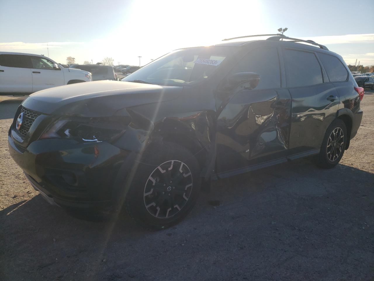 Obraz 1 z 2019 NISSAN PATHFINDER S 2019 z VIN 5N1DR2MM6KC643451