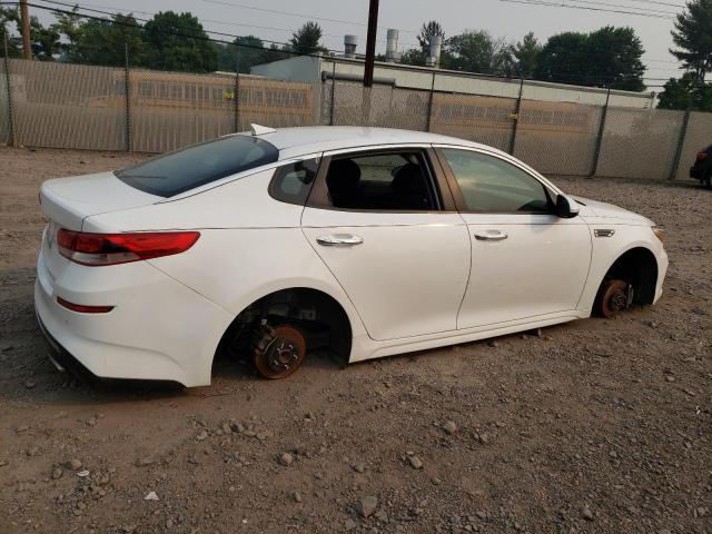 Image 3 of 2020 KIA OPTIMA LX 2020 with VIN 5XXGT4L39LG380753