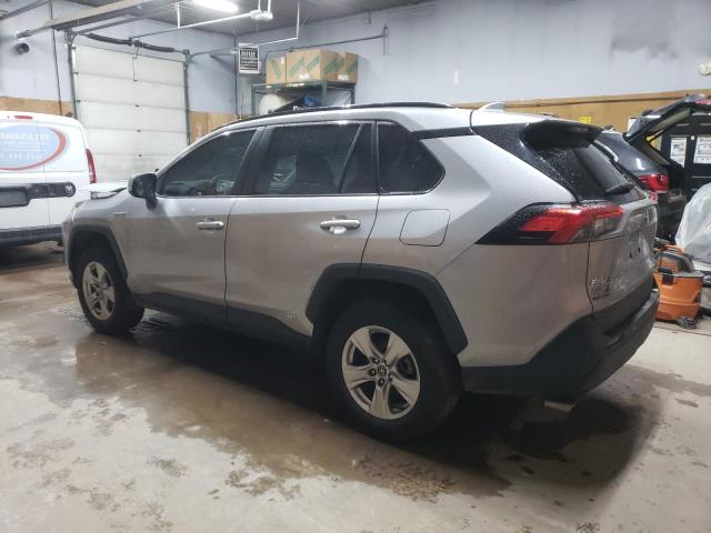 Image 2 of 2020 TOYOTA RAV4 XLE 2020 with VIN 4T3R6RFV9LU001371