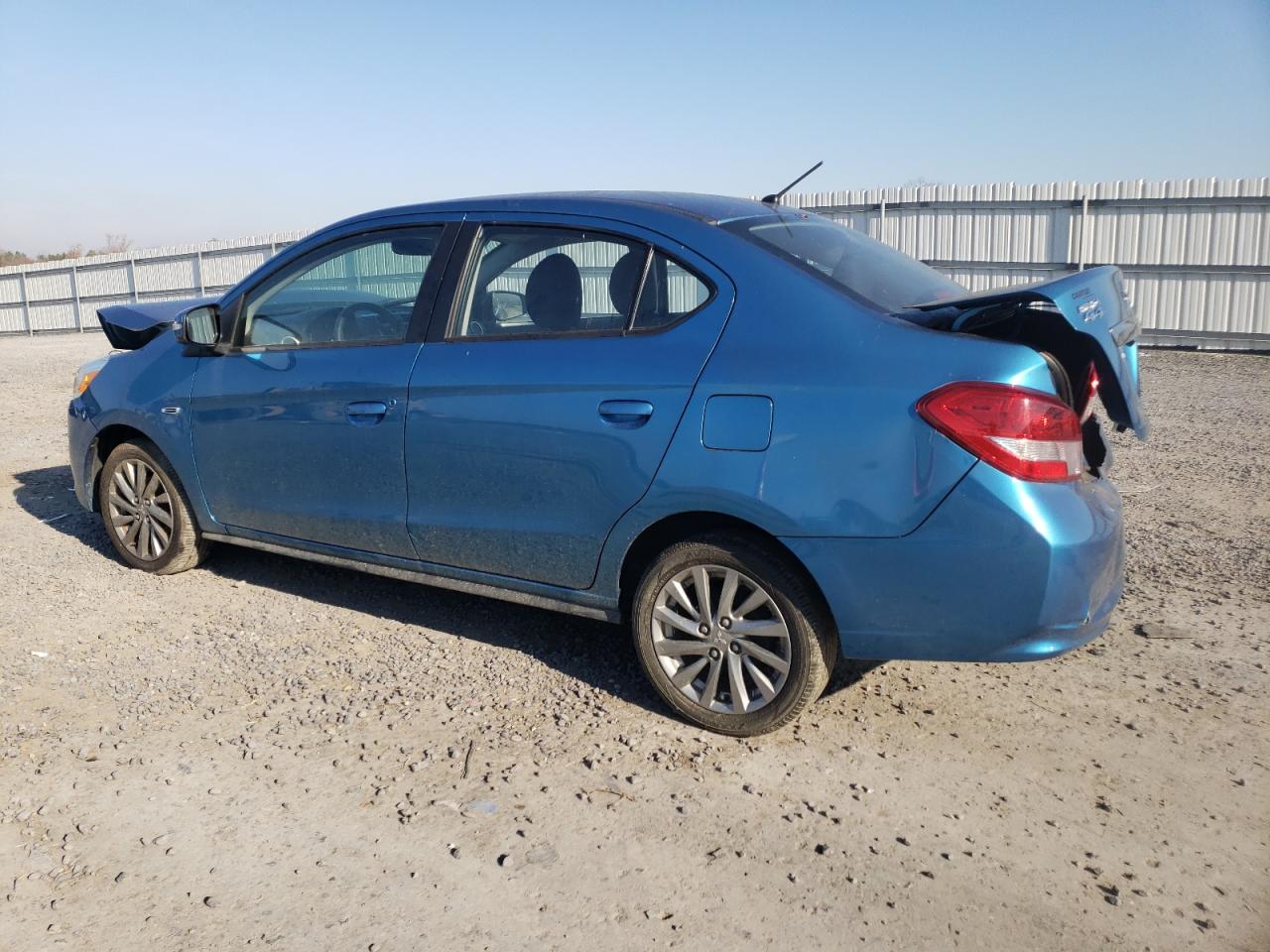 Obraz 2 z 2020 MITSUBISHI MIRAGE G4 SE 2020 z VIN ML32F4FJ5LHF10841