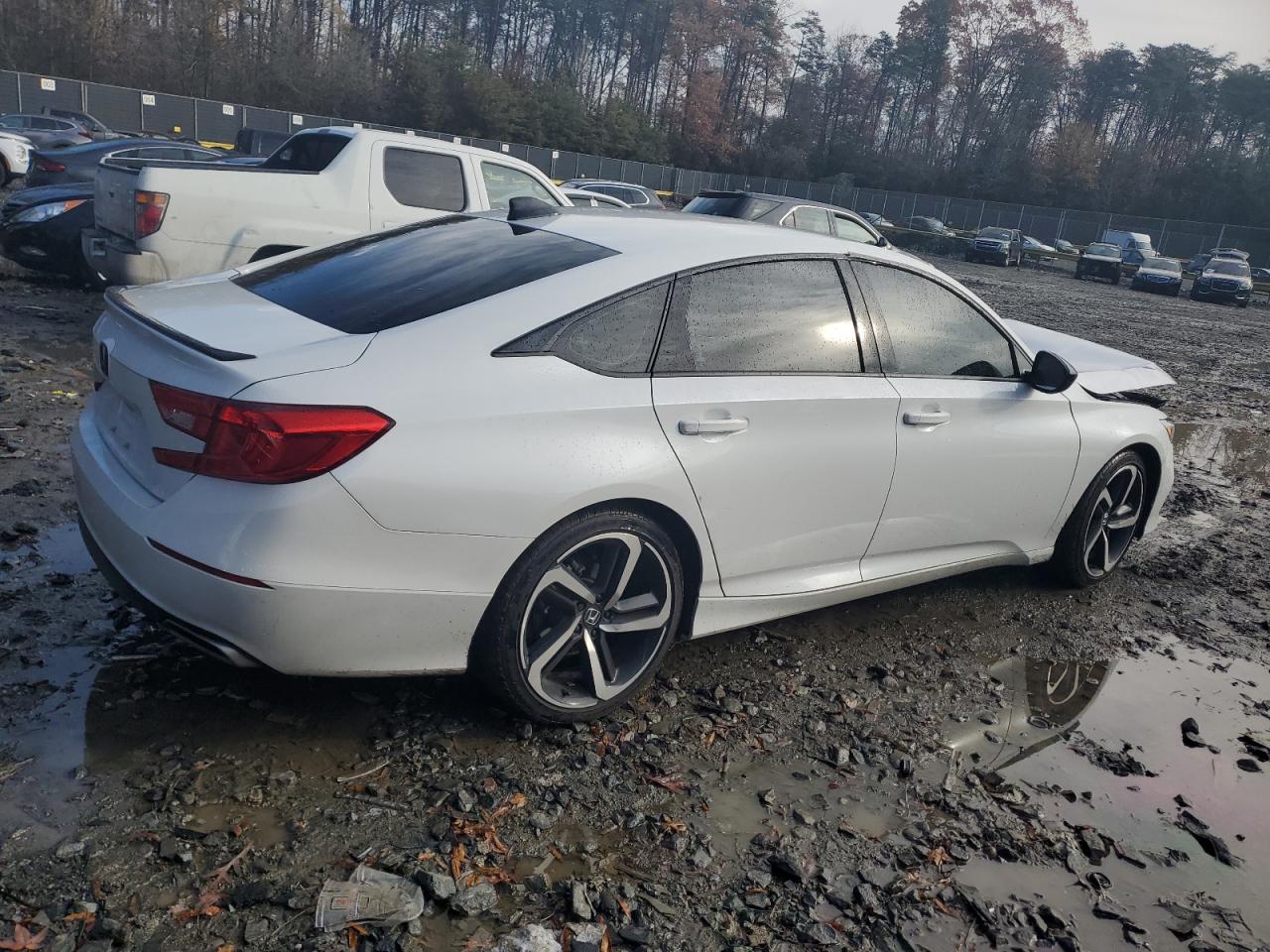 Obraz 3 z 2022 HONDA ACCORD SPORT 2022 z VIN 1HGCV1F38NA091009