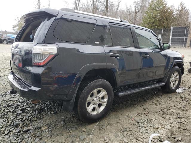 Obraz 3 z 2021 TOYOTA 4RUNNER SR5 2021 z VIN JTEEU5JR6M5229064