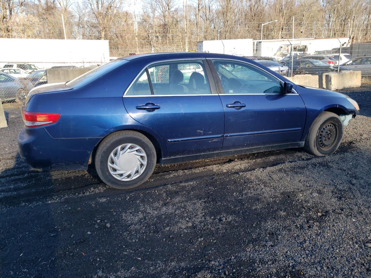 Image 3 of 2003 HONDA ACCORD LX 2003 with VIN 1HGCM56383A140829