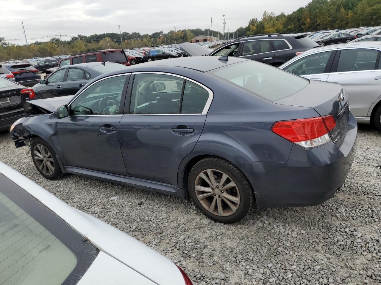 Image 2 of 2014 SUBARU LEGACY 2.5I PREMIUM 2014 with VIN 4S3BMBC63E3029359