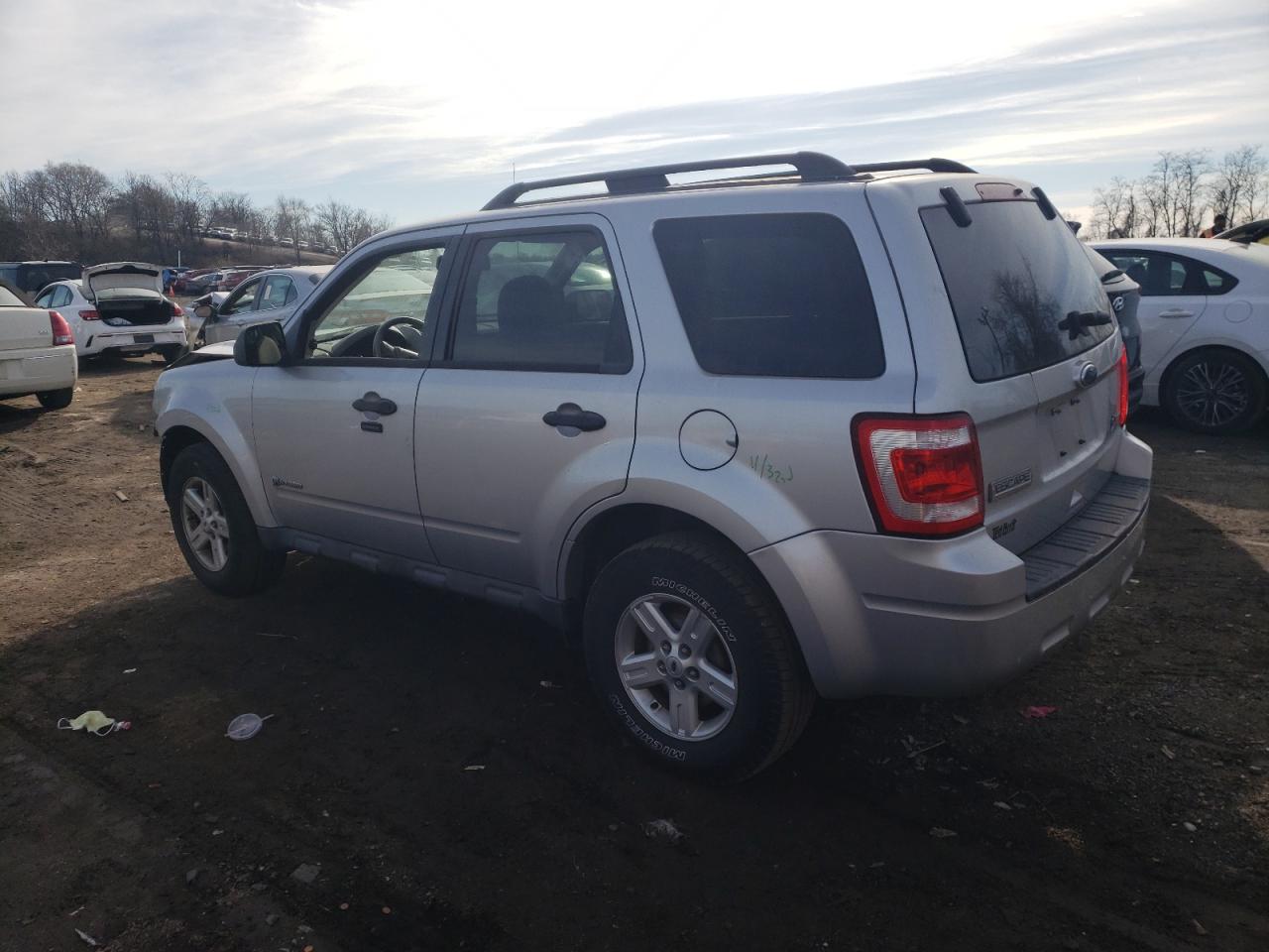 Image 2 of 2010 FORD ESCAPE HYBRID 2010 with VIN 1FMCU5K35AKB09299