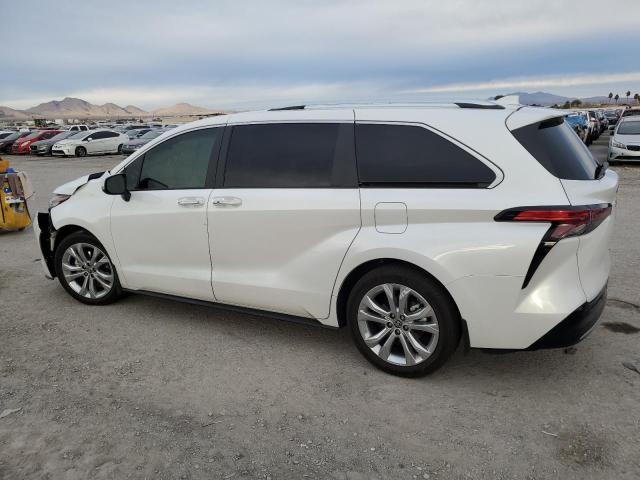 Изображение 2 2023 TOYOTA SIENNA LIMITED 2023 с VIN 5TDERKEC9PS155597