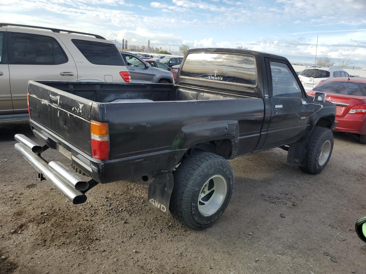 Obraz 3 z 1988 TOYOTA PICKUP RN63 STD 1988 z VIN JT4RN63A5J0198947