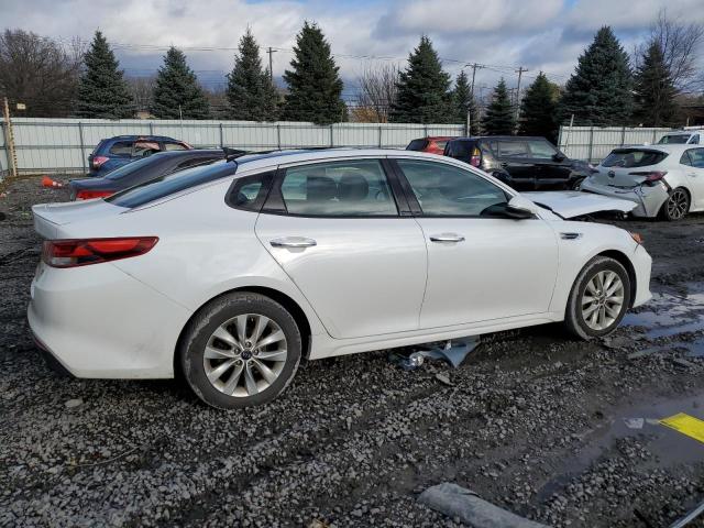 Image 3 of 2018 KIA OPTIMA LX 2018 with VIN 5XXGT4L32JG244431