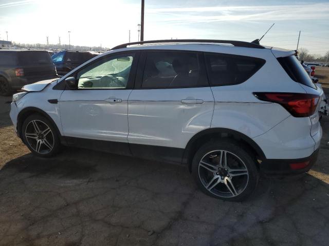 Image 2 of 2019 FORD ESCAPE SEL 2019 with VIN 1FMCU9HD1KUB85633